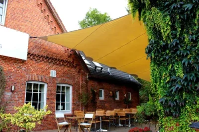 Sonnensegel für Gastronomie Terrasse