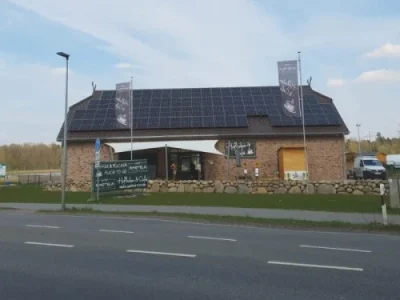 Professioneller Sonnenschutz für Gastronomie Terrasse