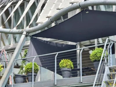 Garten Terrasse mit Sonnensegel