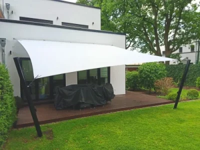 Modernes Sonnensegel Garten